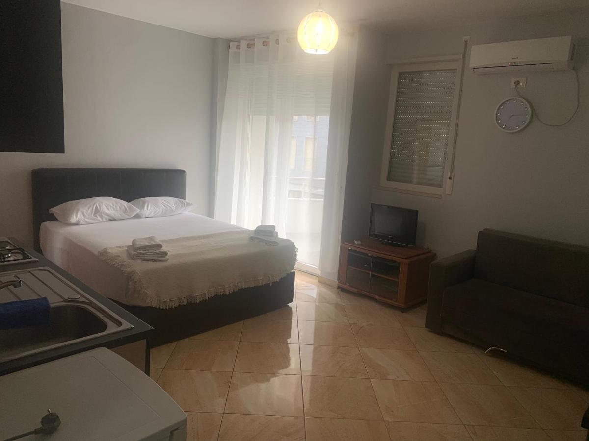 Kokomani Apartman Durrës Kültér fotó