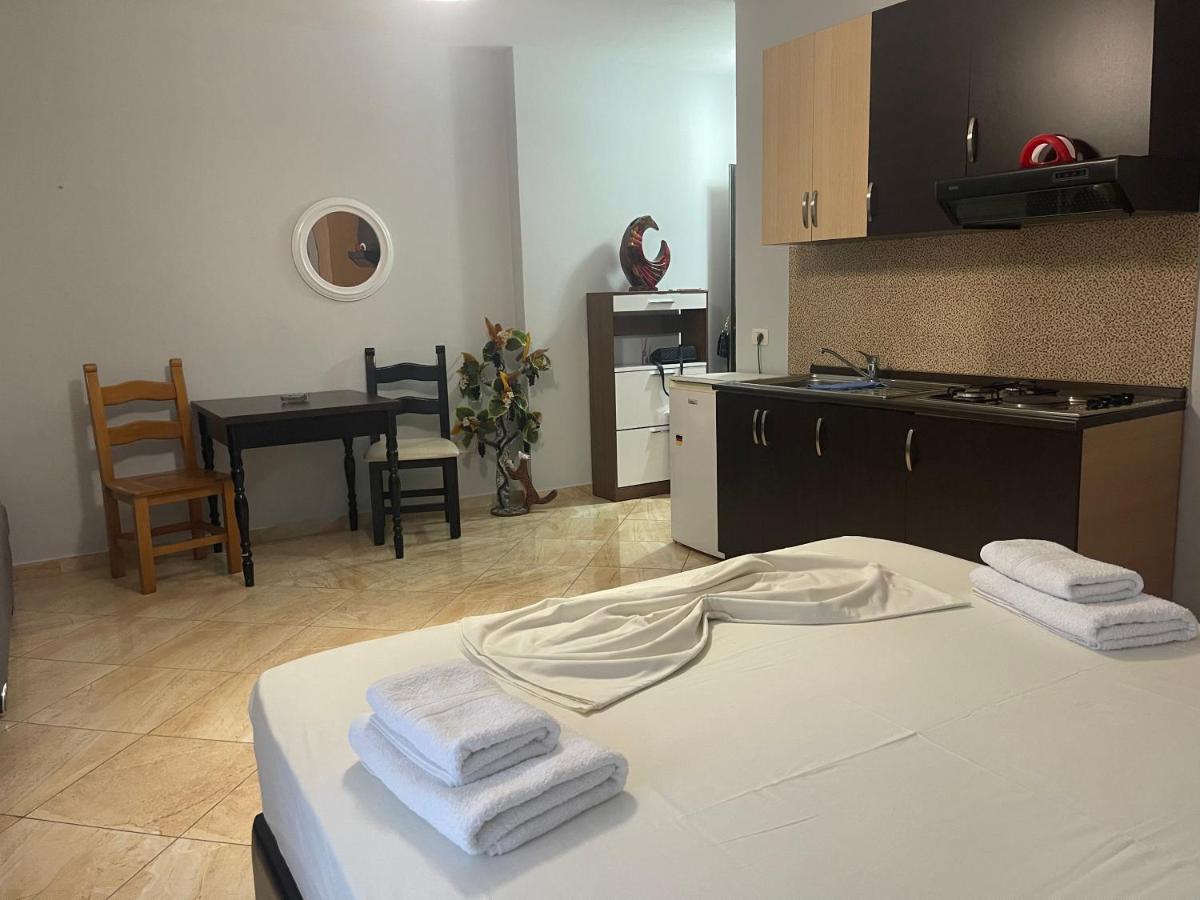Kokomani Apartman Durrës Kültér fotó